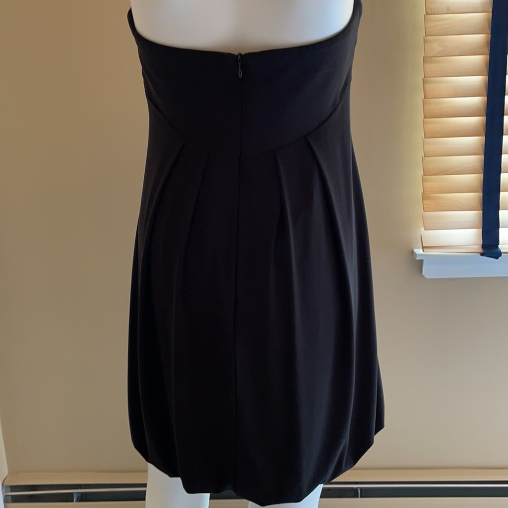 Xscape Simple Black Elegance - image 4